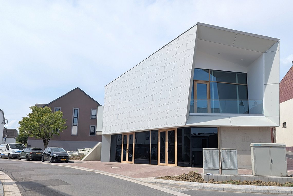 Salle polyvalente « Um Bréil » à Greiveldange